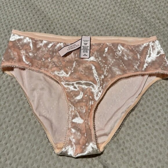 NEW Victoria's Secret Medium Pink Velour Velvet Hipster Hiphugger Panties NWT - Picture 1 of 2
